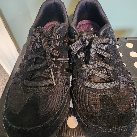 Skechers Black Relaxed Fit Memory Foam Sneakers Size 6 - Picture 3 of 9